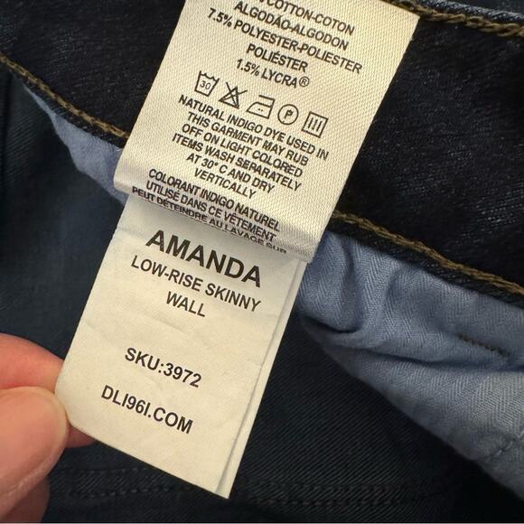 DL1961 Amanda Low Rise Skinny Jeans Dark Blue Women’s Size 30 - Picture 9 of 9